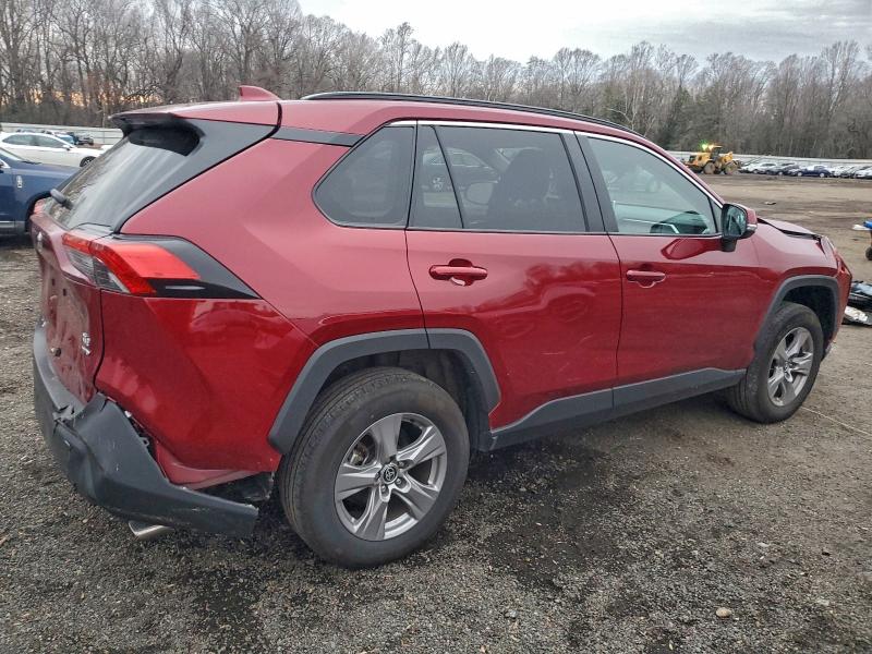 2025 TOYOTA RAV4 XLE #3312272782