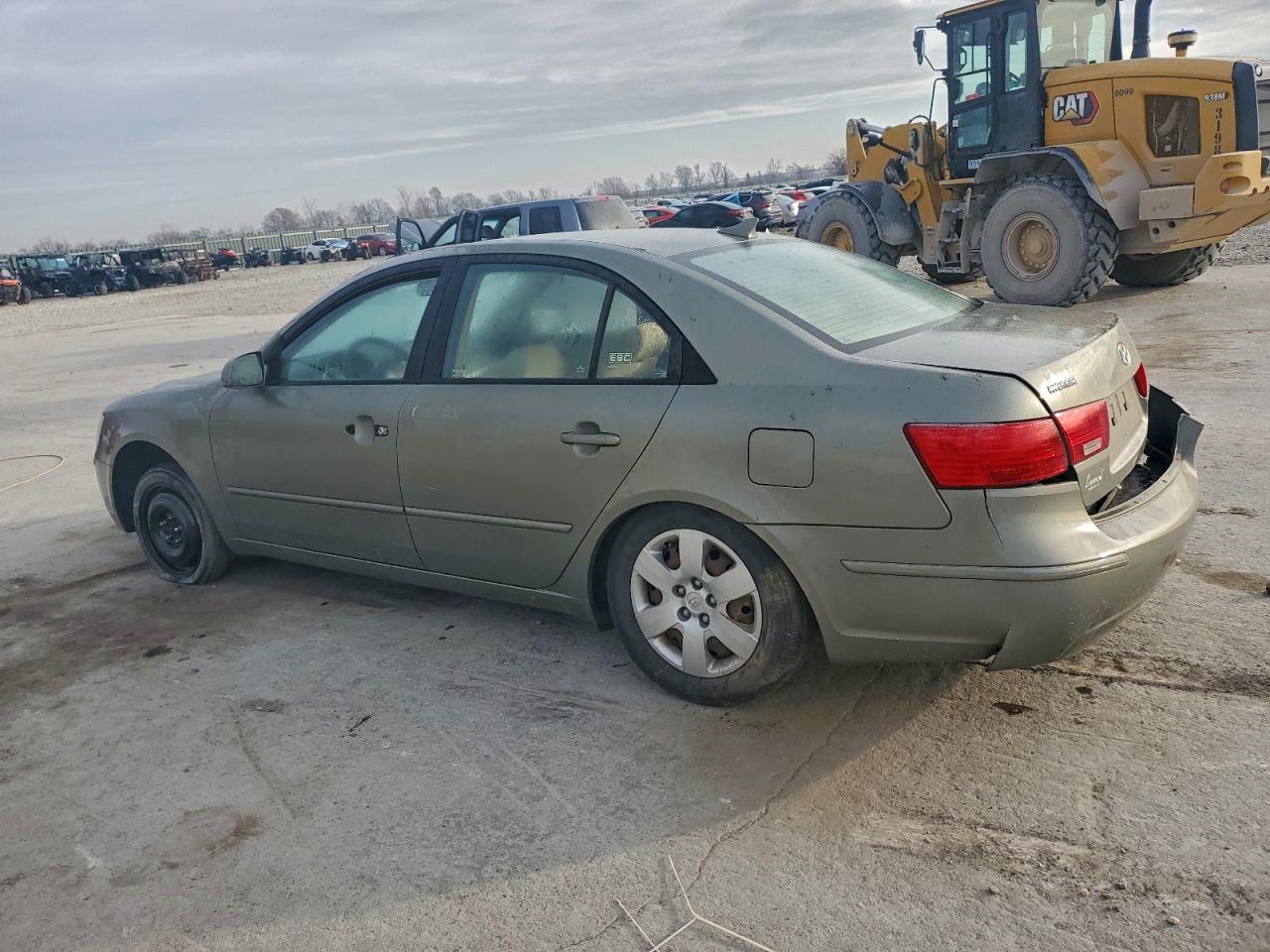 Lot #3311865199 2009 HYUNDAI SONATA GLS