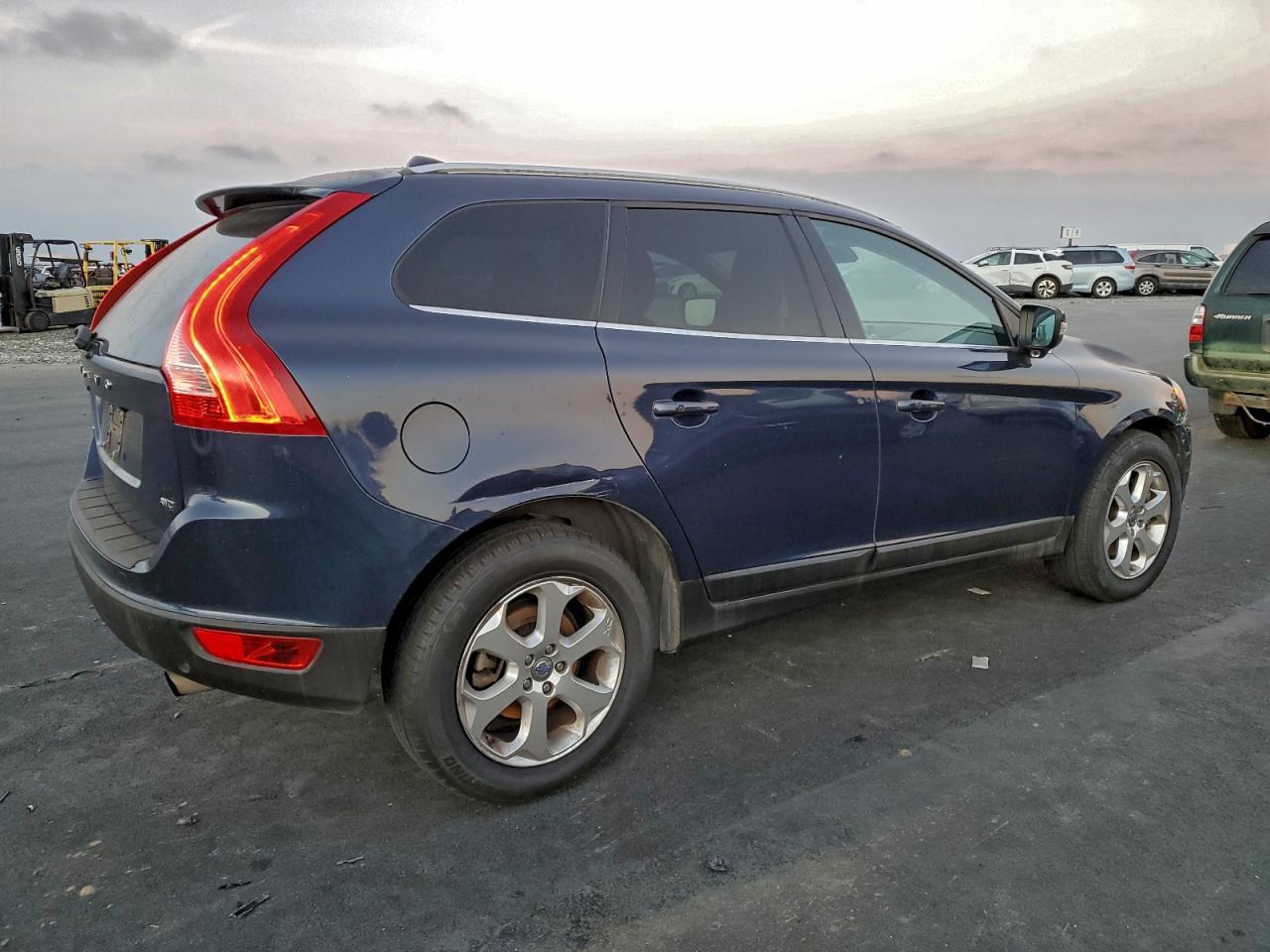 VOLVO XC60 3.2