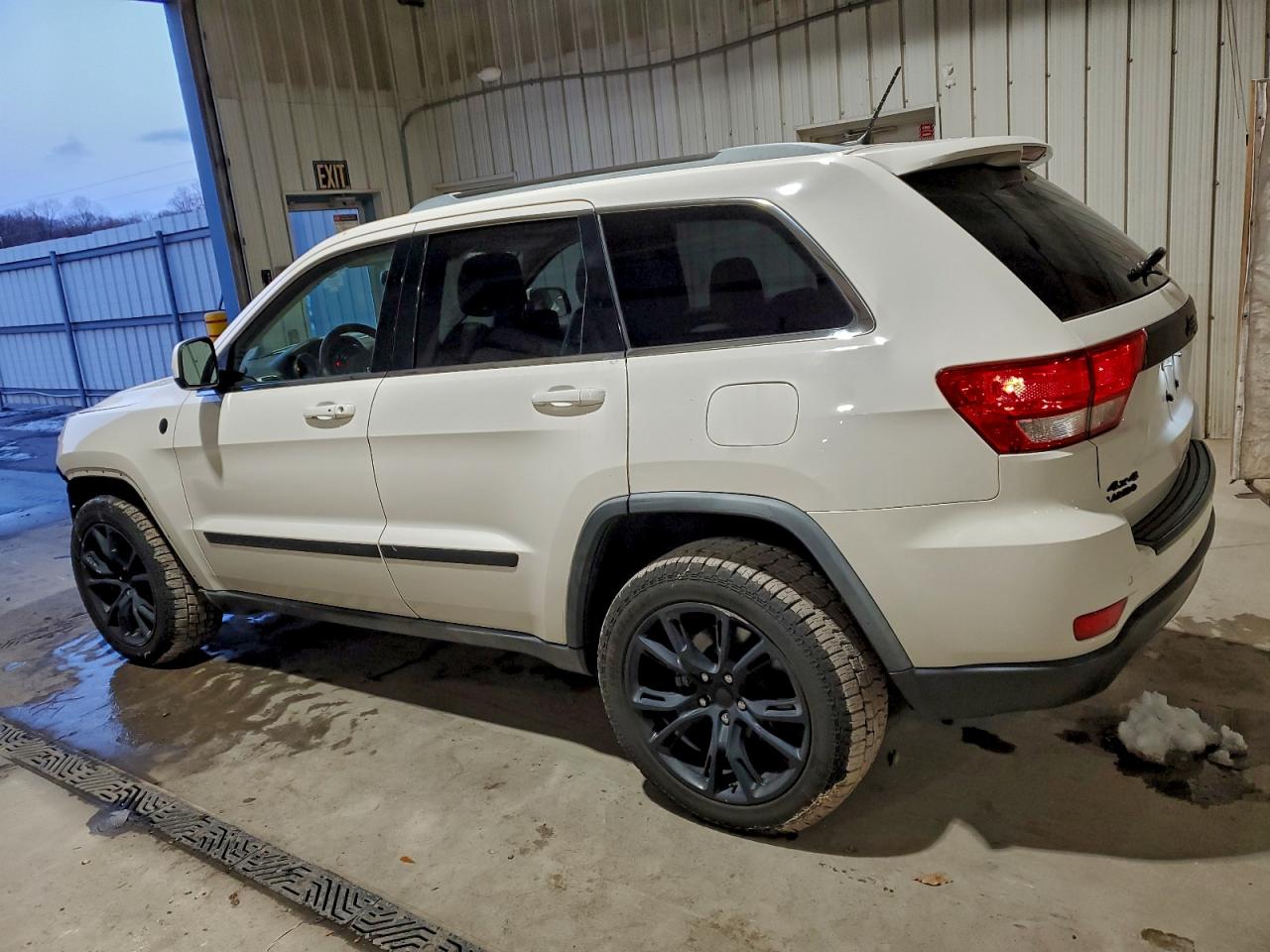 JEEP GRAND CHEROKEE LAREDO