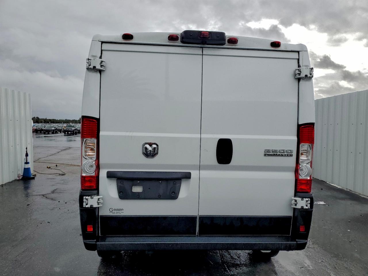 RAM PROMASTER 2500 STANDARD