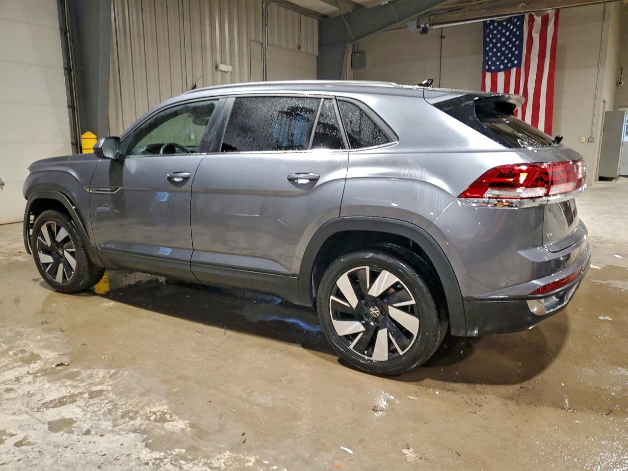VOLKSWAGEN ATLAS CROSS SPORT SE