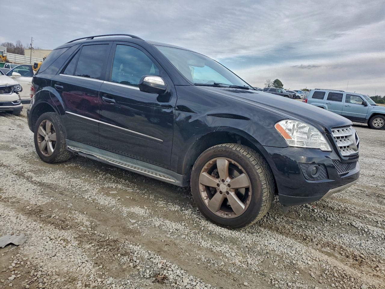 MERCEDES-BENZ M-CLASS 350