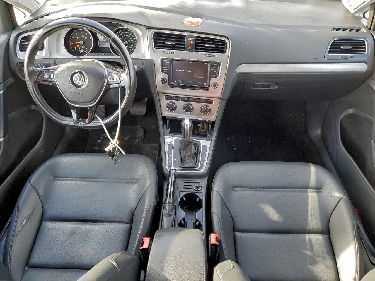 VOLKSWAGEN GOLF SPORTSVAN S