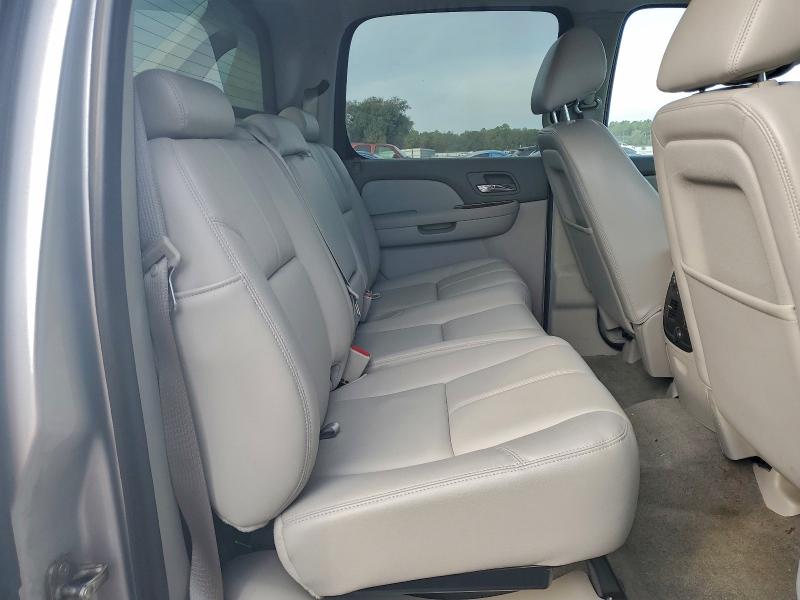 2013 CHEVROLET AVALANCHE #3311719221