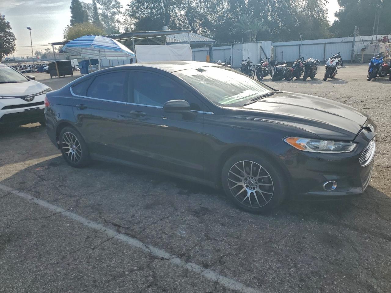 FORD FUSION S