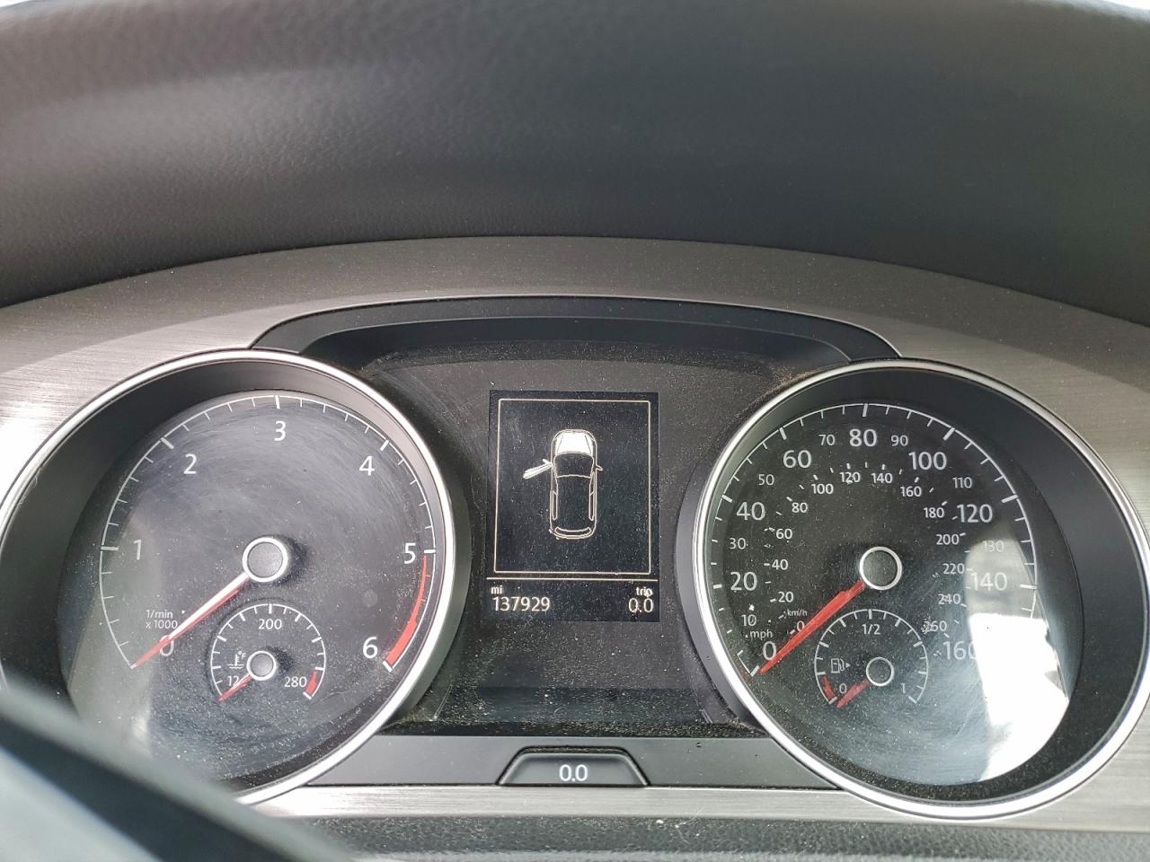 VOLKSWAGEN GOLF TDI