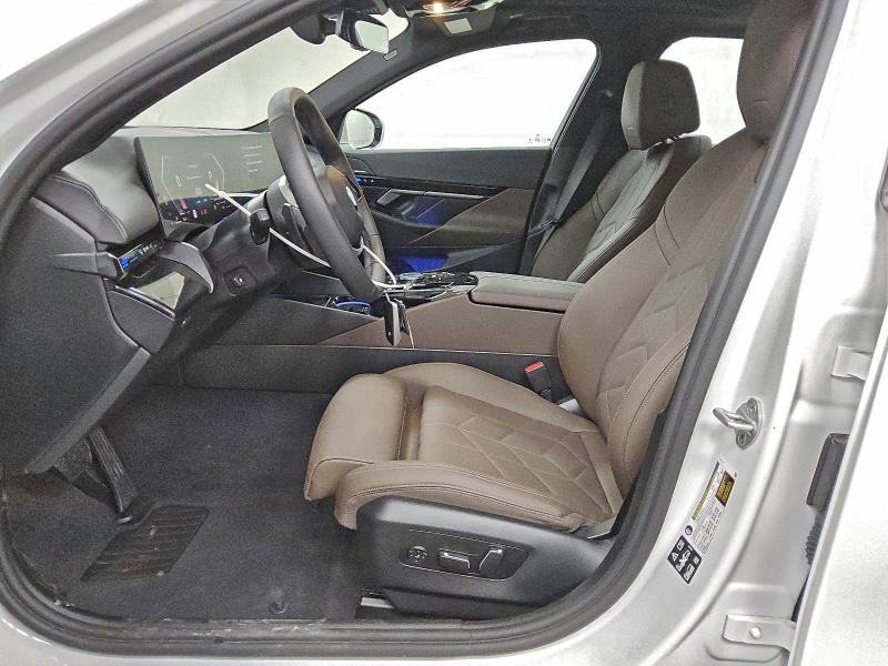 2026 BMW 530 XI #3303981698