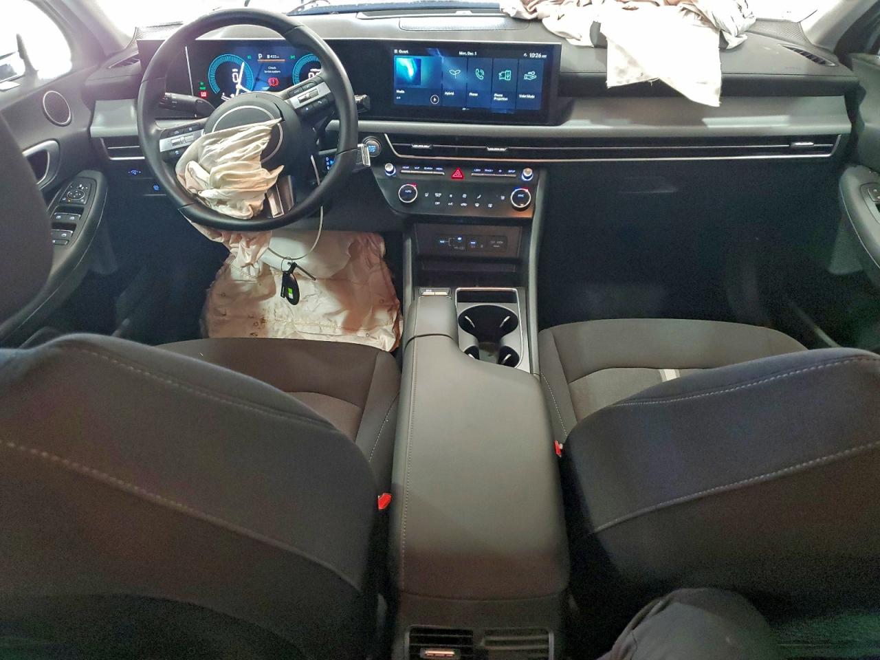 HYUNDAI SONATA HYBRID