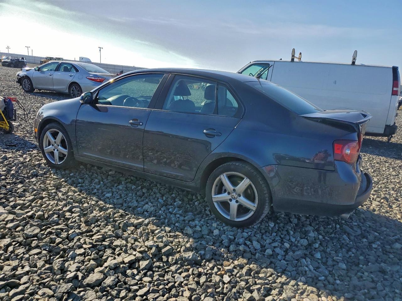 VOLKSWAGEN JETTA LIMITED