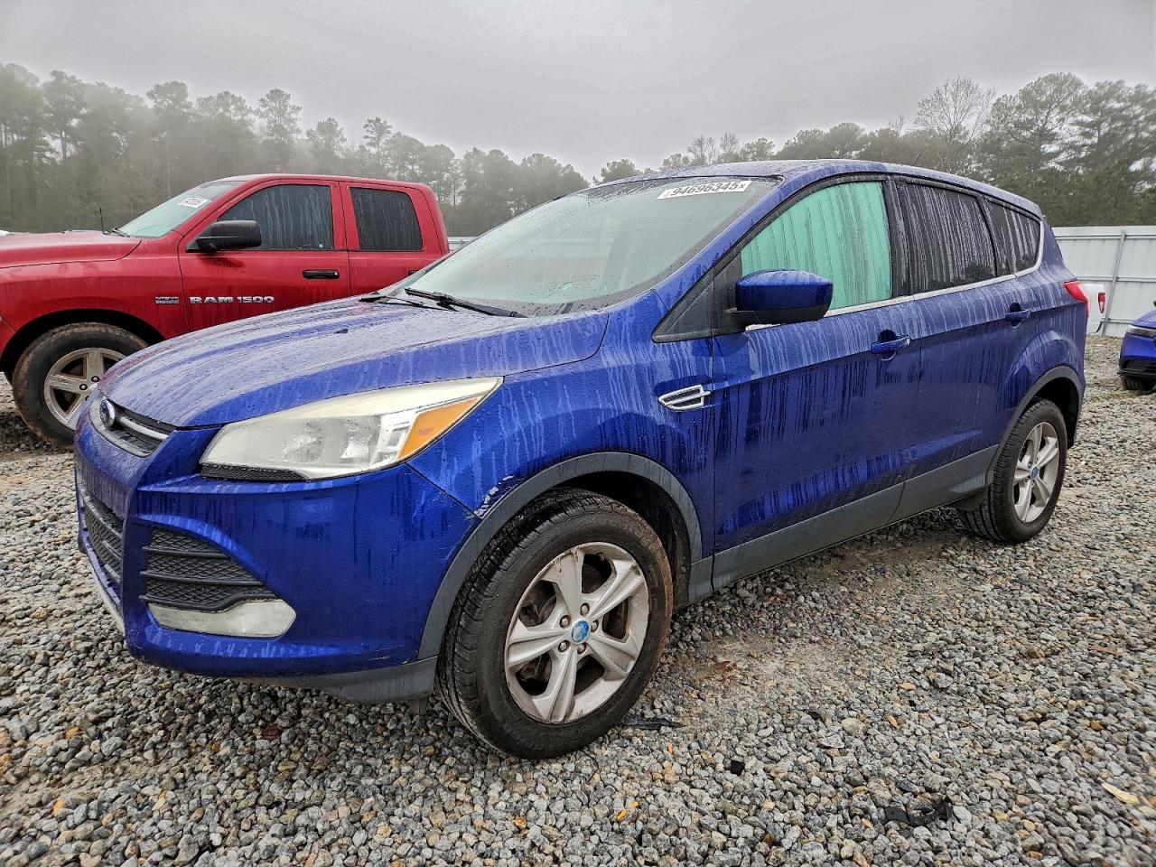 FORD ESCAPE SE