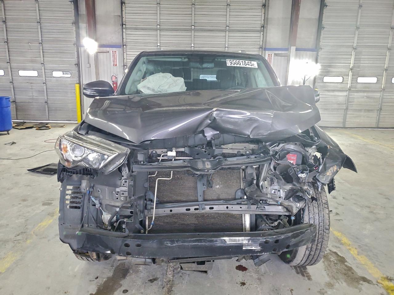 TOYOTA 4RUNNER SR5/SR5 PREMIUM