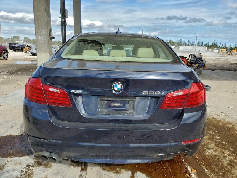 2015 BMW 528 XI #3317744065