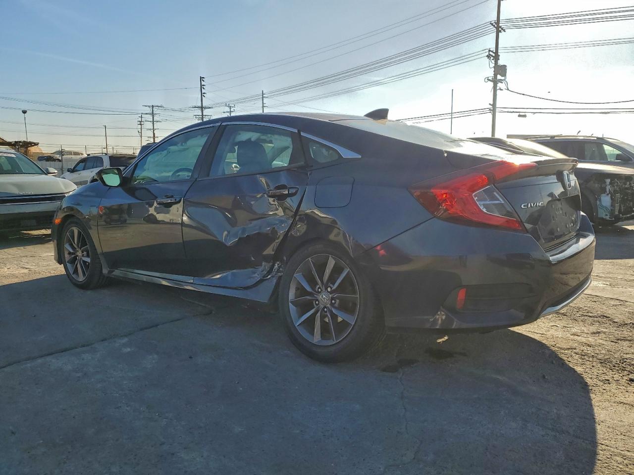 Lot #3318140404 2020 HONDA CIVIC EX