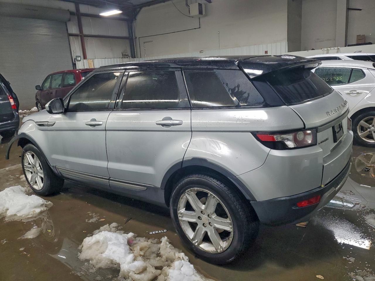 LAND ROVER RANGE ROVER PURE PLUS