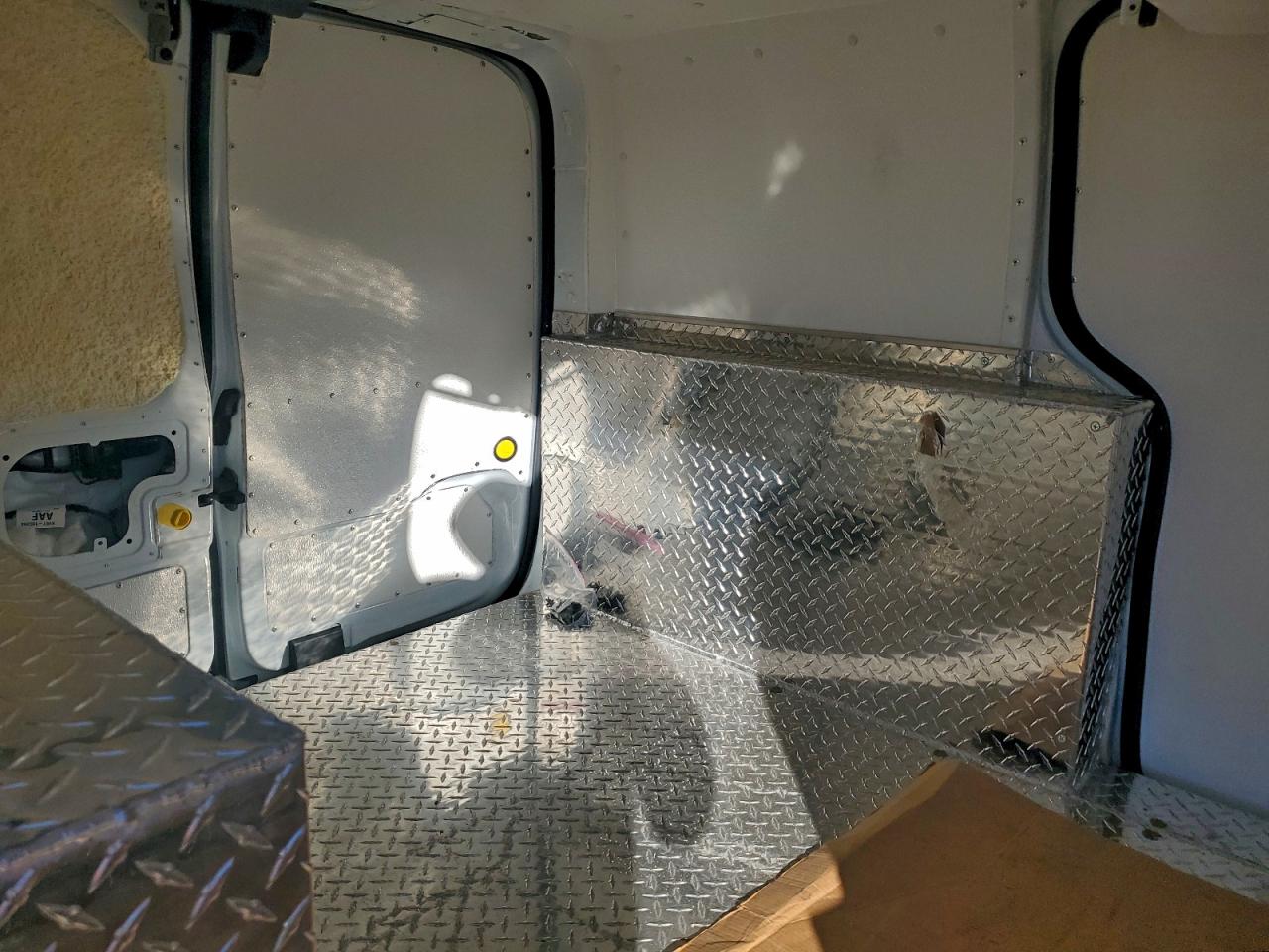 Lot #3318065379 2023 FORD TRANSIT CO