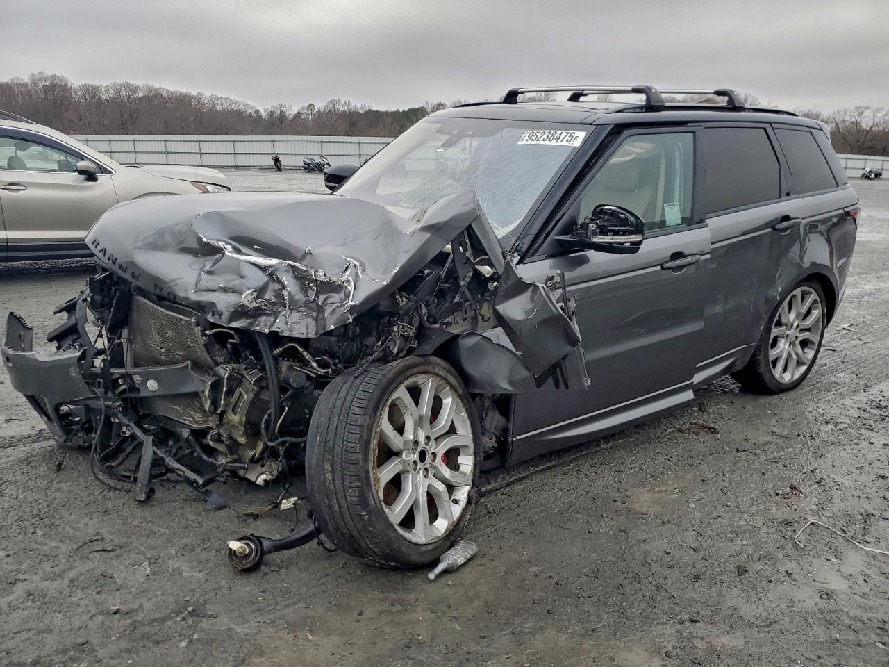 Lot #3305581108 2019 LAND ROVER RANGE ROVE