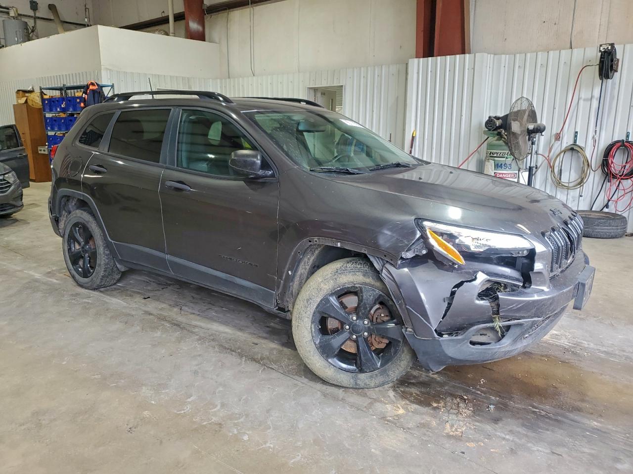 JEEP GRAND CHEROKEE SPORT