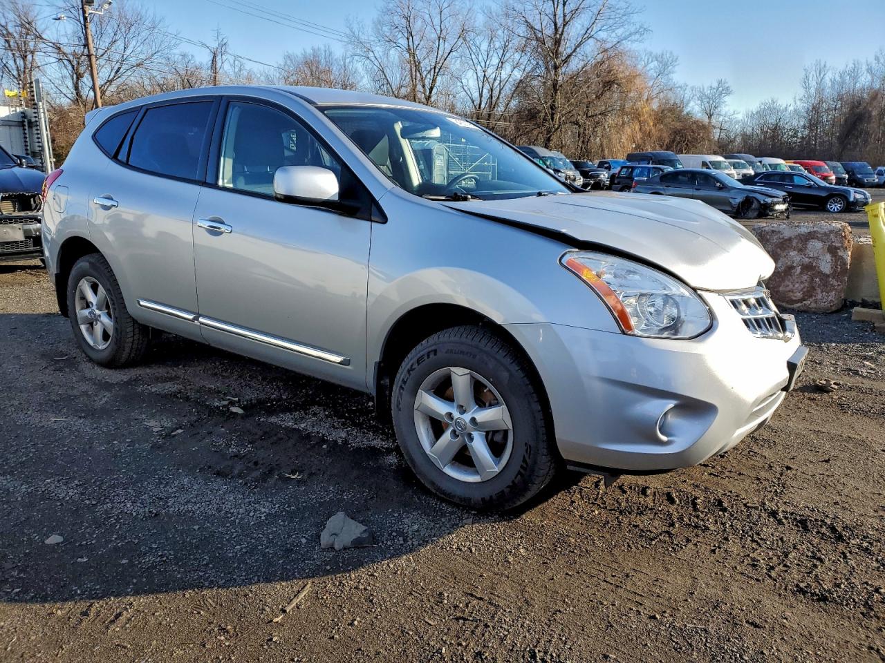 NISSAN ROGUE S