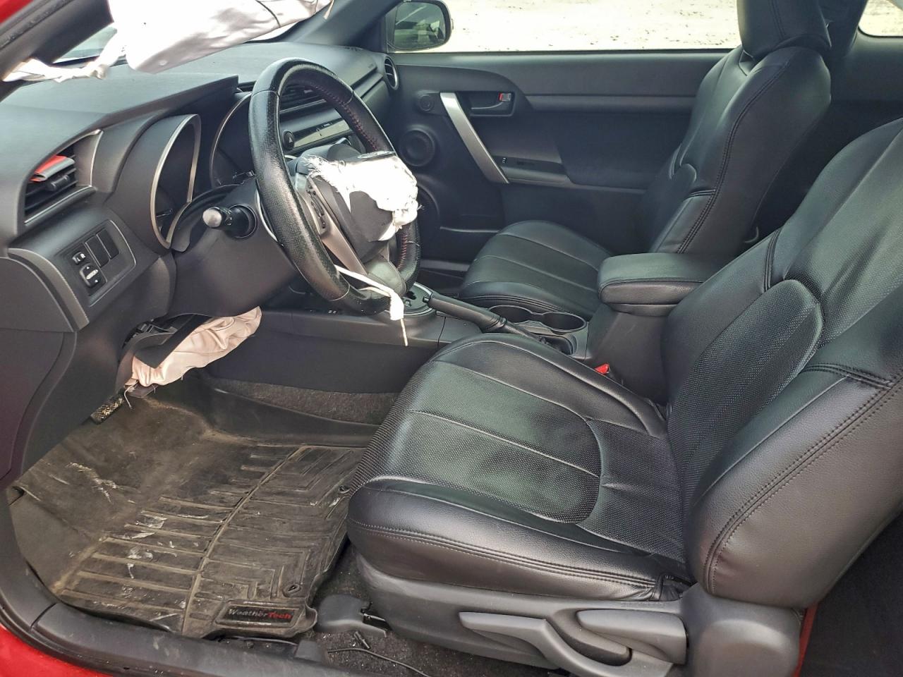 Lot #3309808425 2013 TOYOTA SCION TC