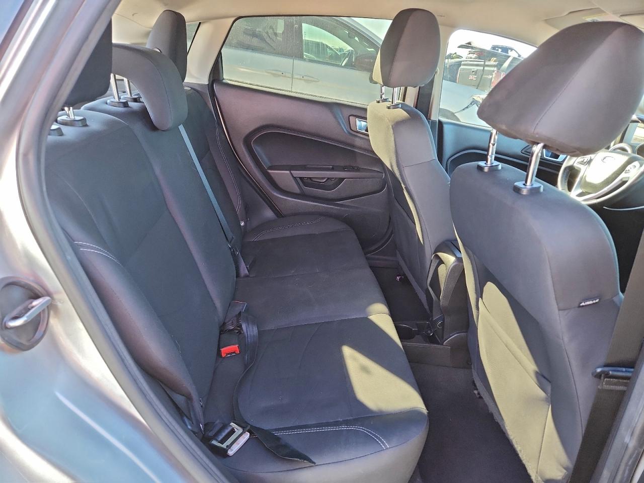 Lot #3317087981 2015 FORD FIESTA SE