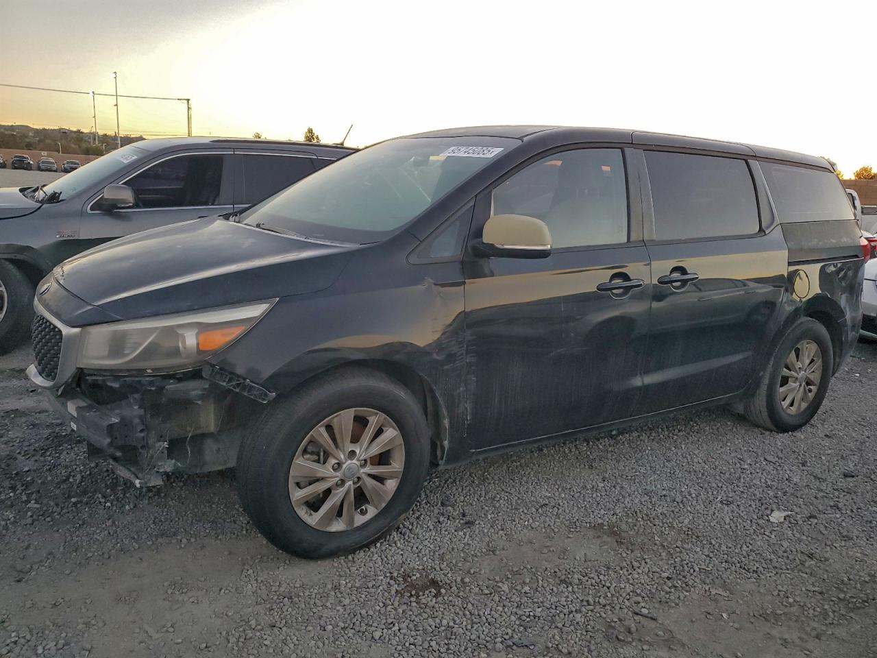 KIA SEDONA L