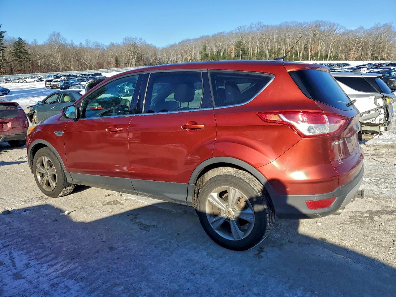 FORD ESCAPE SE