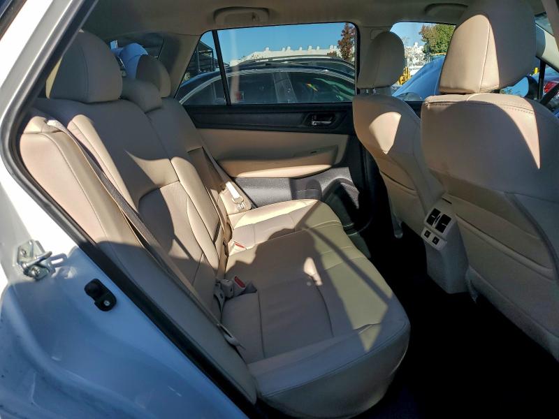 2017 SUBARU OUTBACK 3. #3305604876
