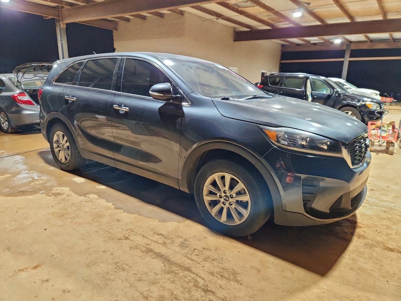 Lot #3311658243 2020 KIA SORENTO S