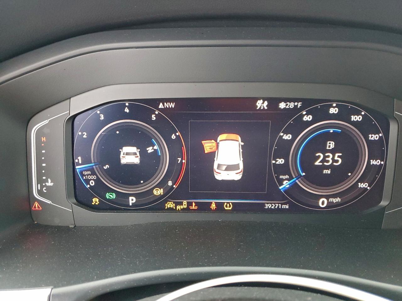 VOLKSWAGEN ATLAS CROSS SPORT SEL PREMIUM R-LINE