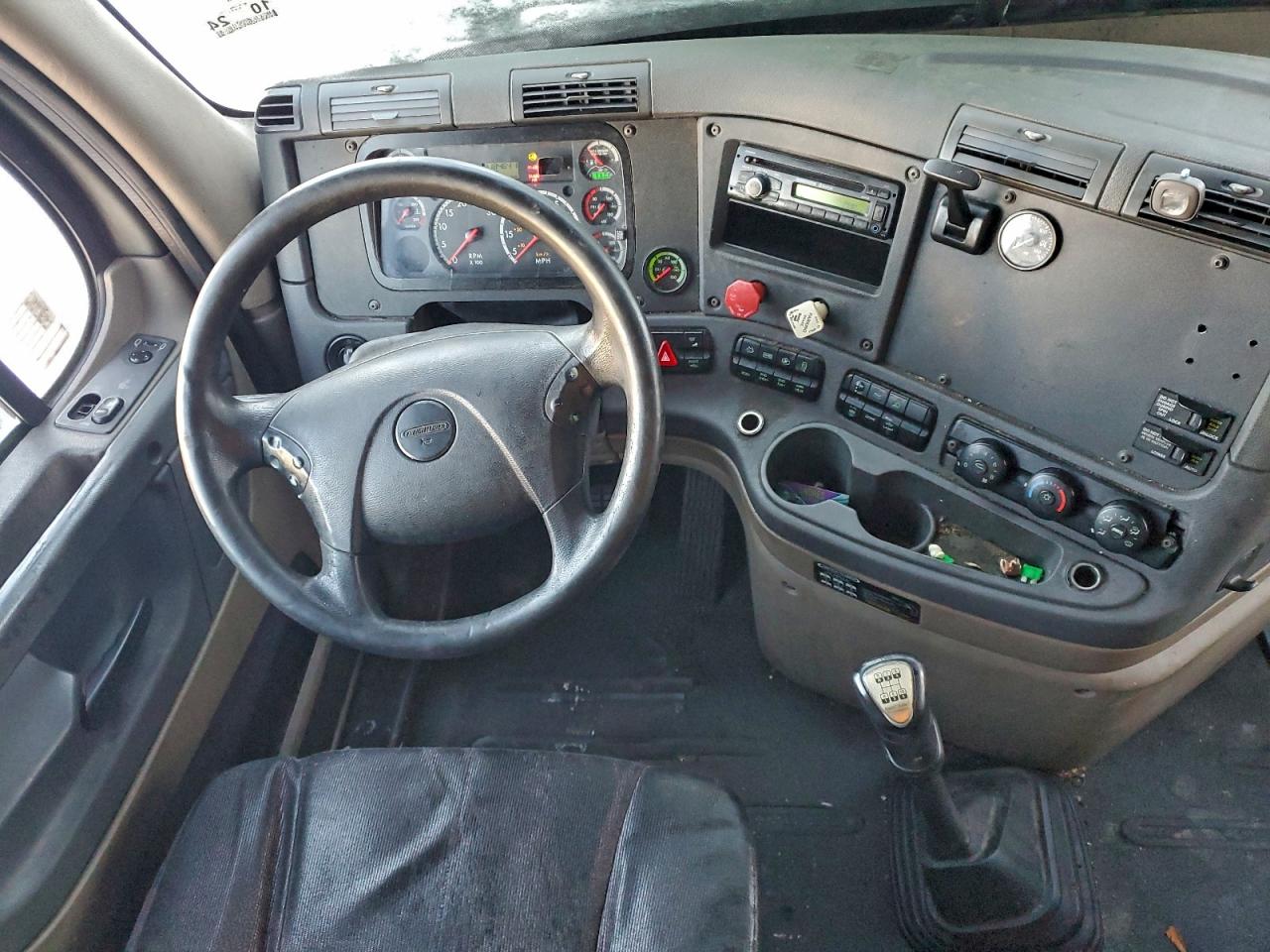 Lot #3317711089 2013 FREIGHTLINER CASCADIA 1