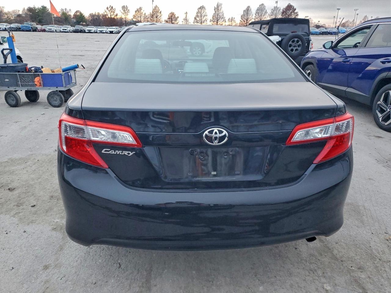TOYOTA CAMRY L