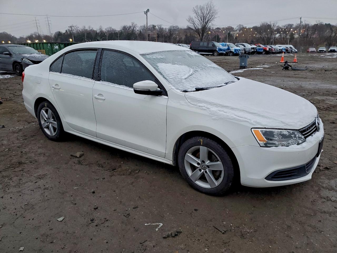 Lot #3316009798 2013 VOLKSWAGEN JETTA TDI