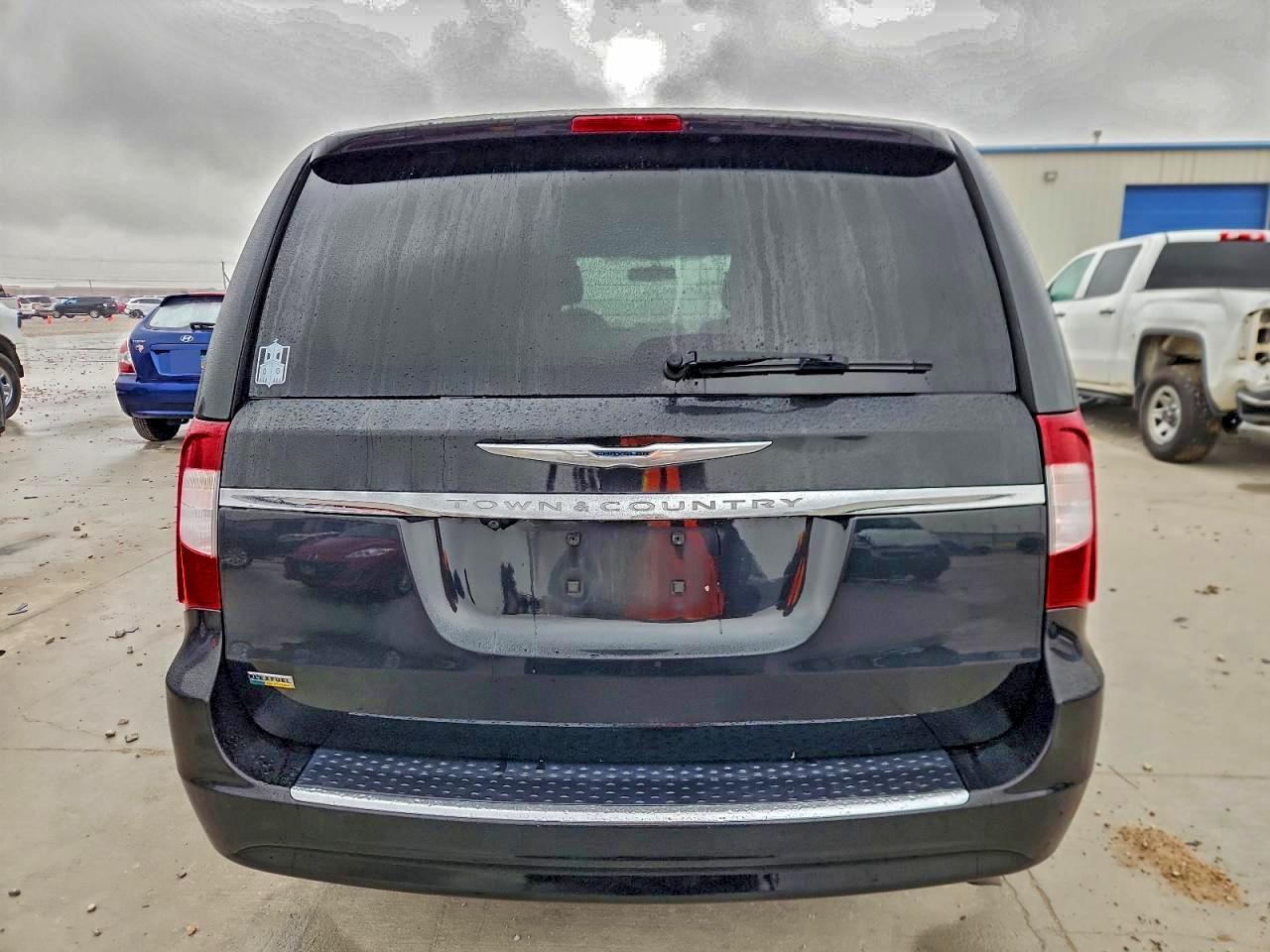 CHRYSLER TOWN & COUNTRY TOURING