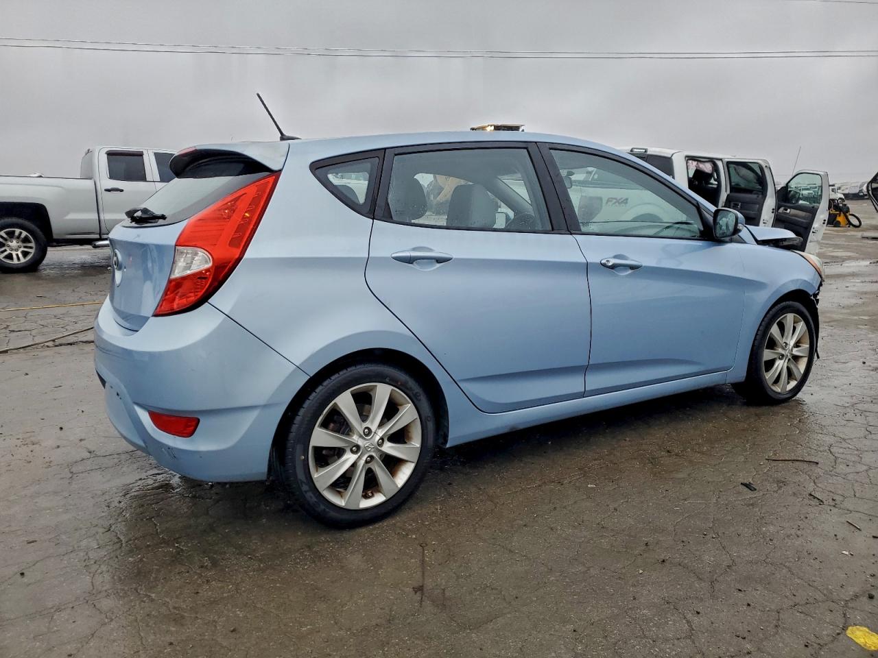 Lot #3311656233 2013 HYUNDAI ACCENT GLS
