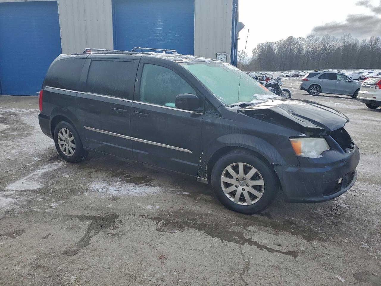 CHRYSLER TOWN & COUNTRY TOURING
