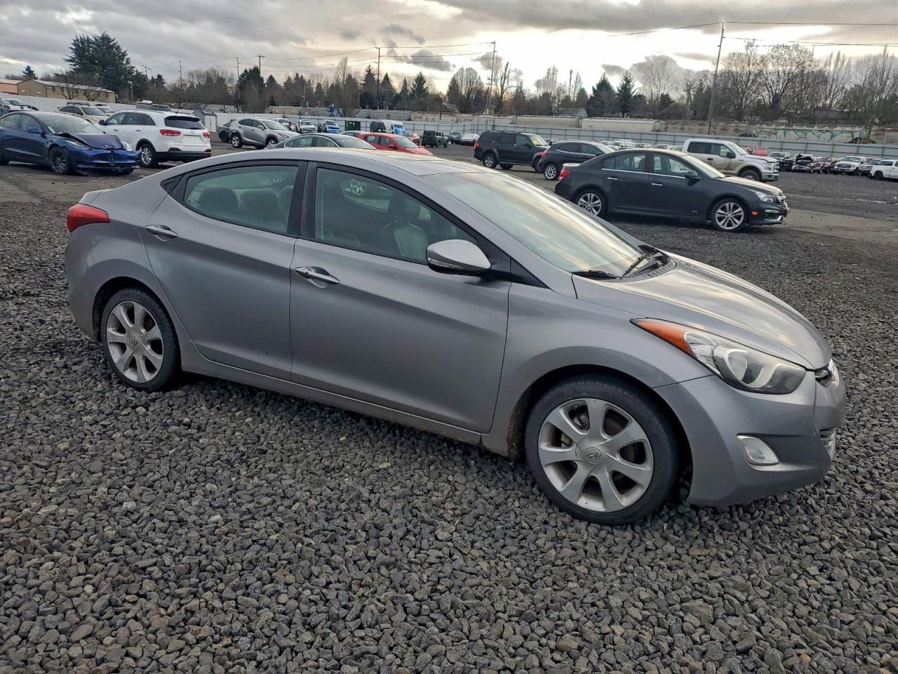 HYUNDAI ELANTRA GLS