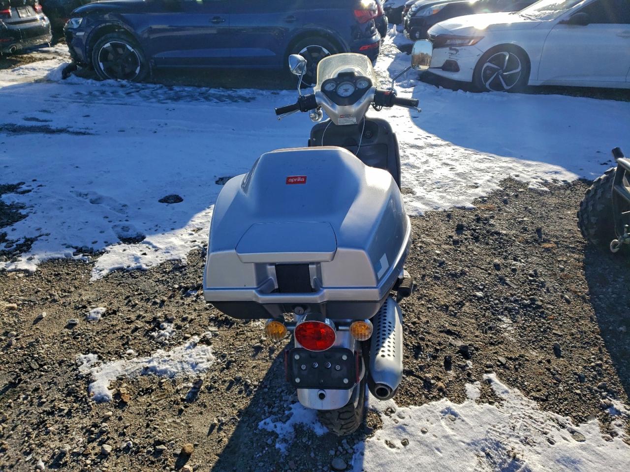 Lot #3308237180 2002 APRILIA SCARABEO 1