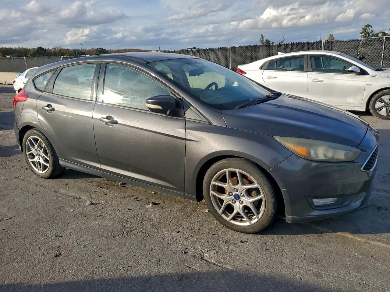 Lot #3318896926 2015 FORD FOCUS SE