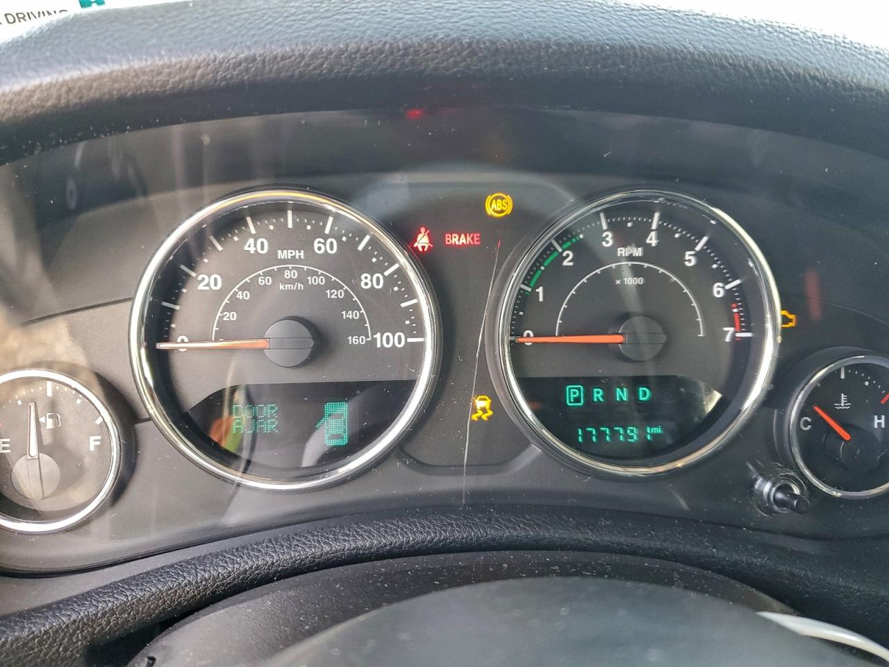 JEEP WRANGLER SAHARA