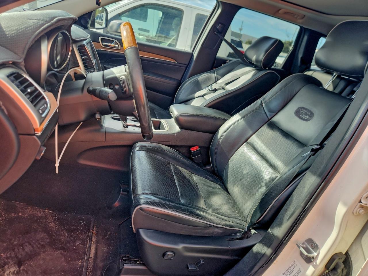 JEEP GRAND CHEROKEE OVERLAND