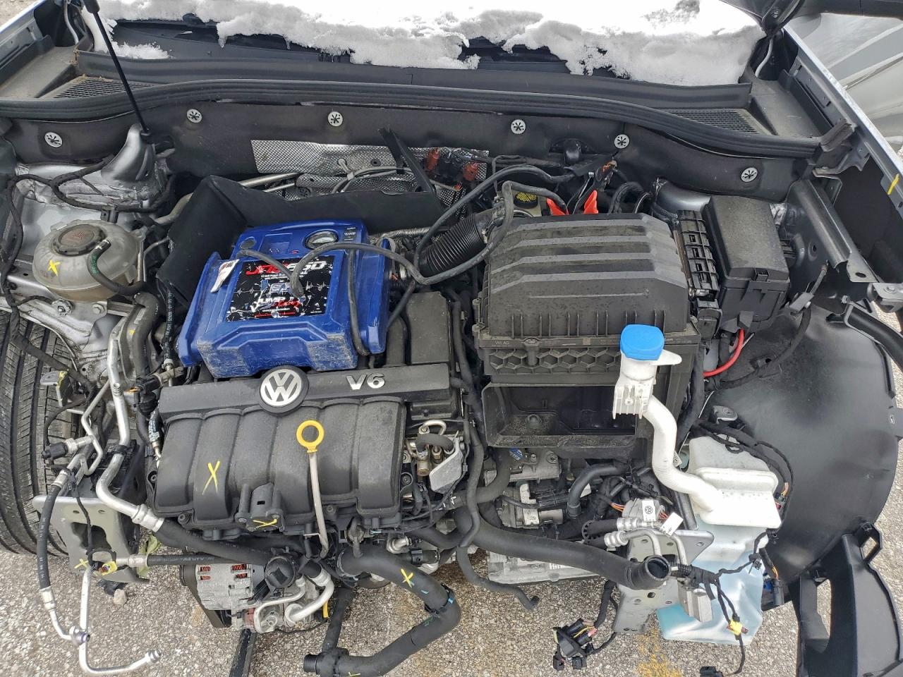 VOLKSWAGEN ATLAS CROSS SPORT SEL PREMIUM