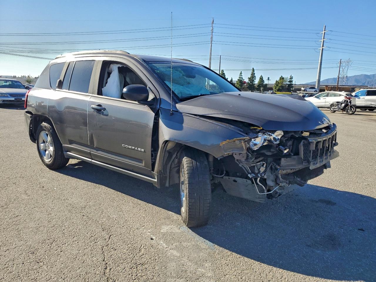 Lot #3317102995 2016 JEEP COMPASS SP