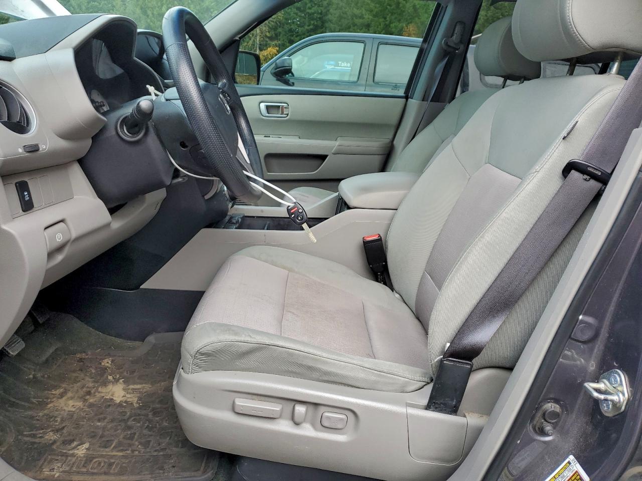 Lot #3315918131 2015 HONDA PILOT SE