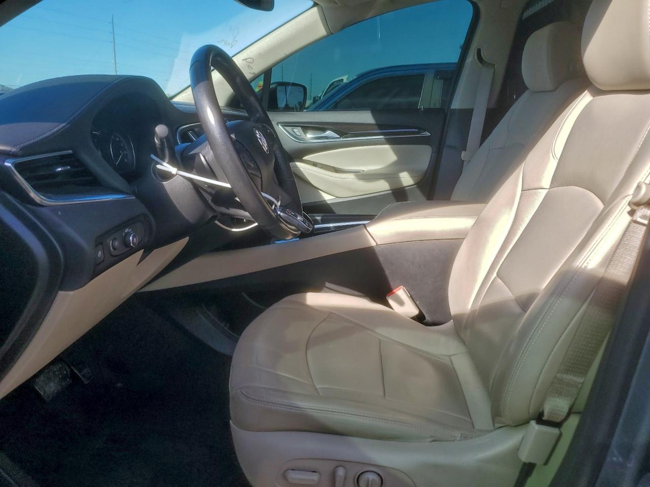 BUICK ENCLAVE ESSENCE