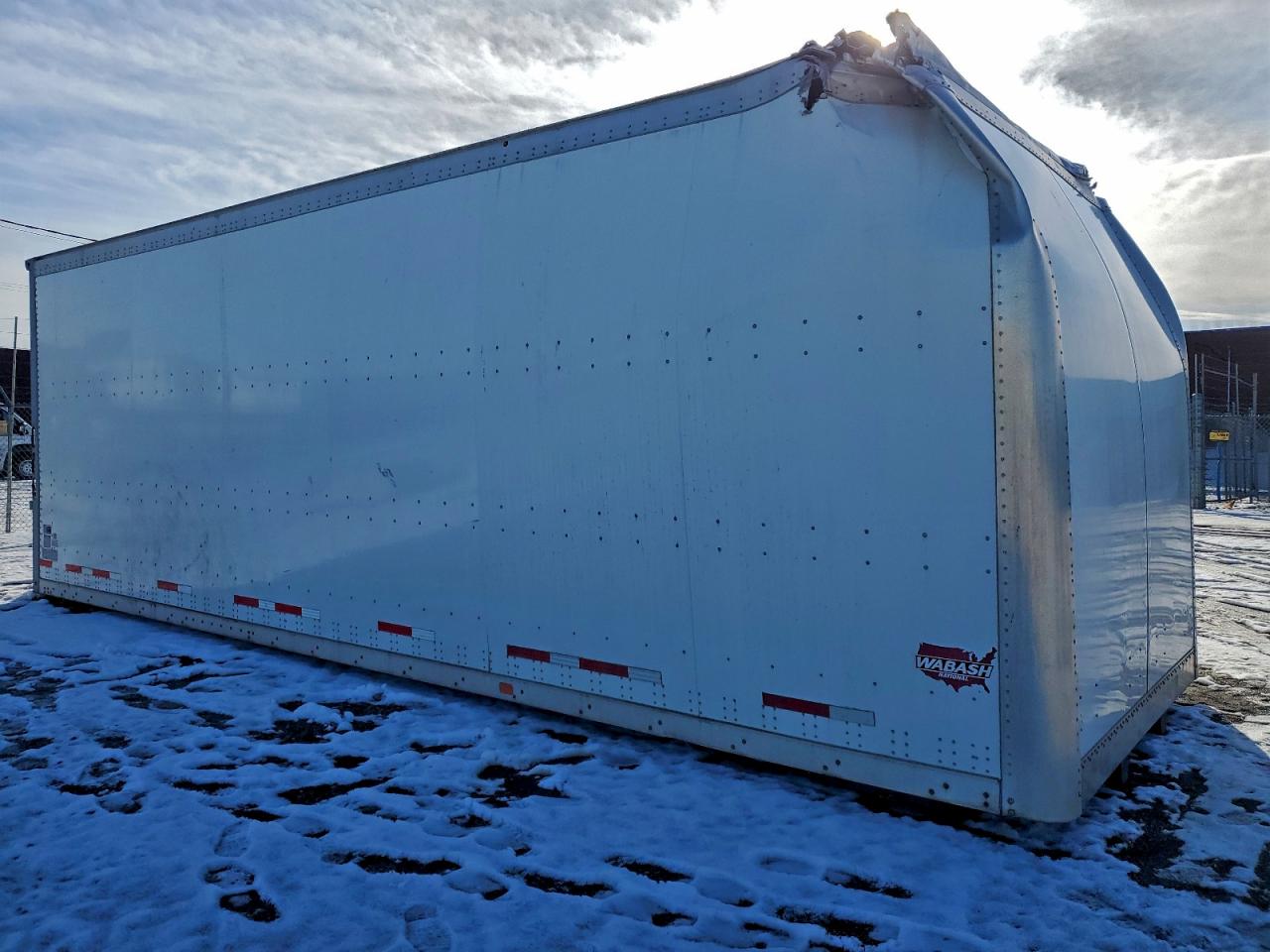 Lot #3318874932 2018 WABASH UNKNOWN