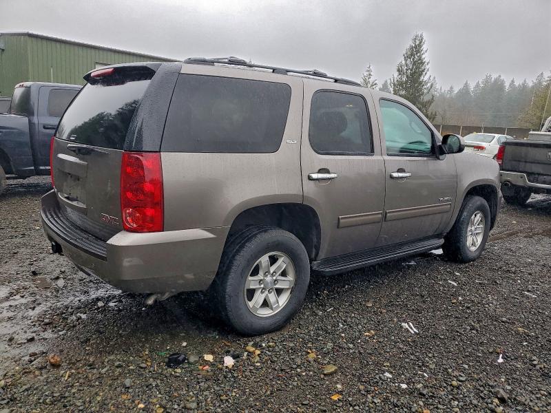 2013 GMC YUKON SLT #3311496257
