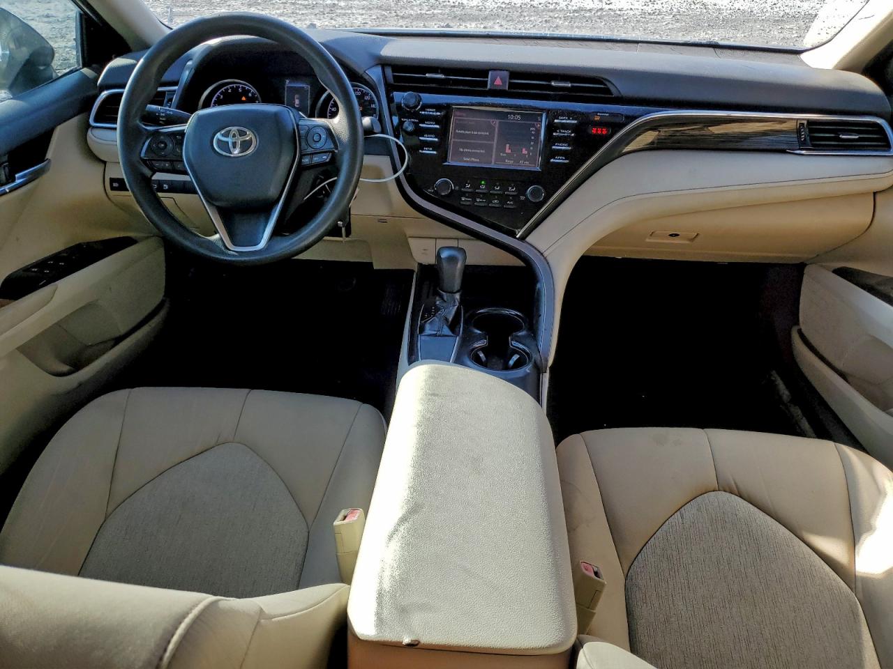 TOYOTA CAMRY L