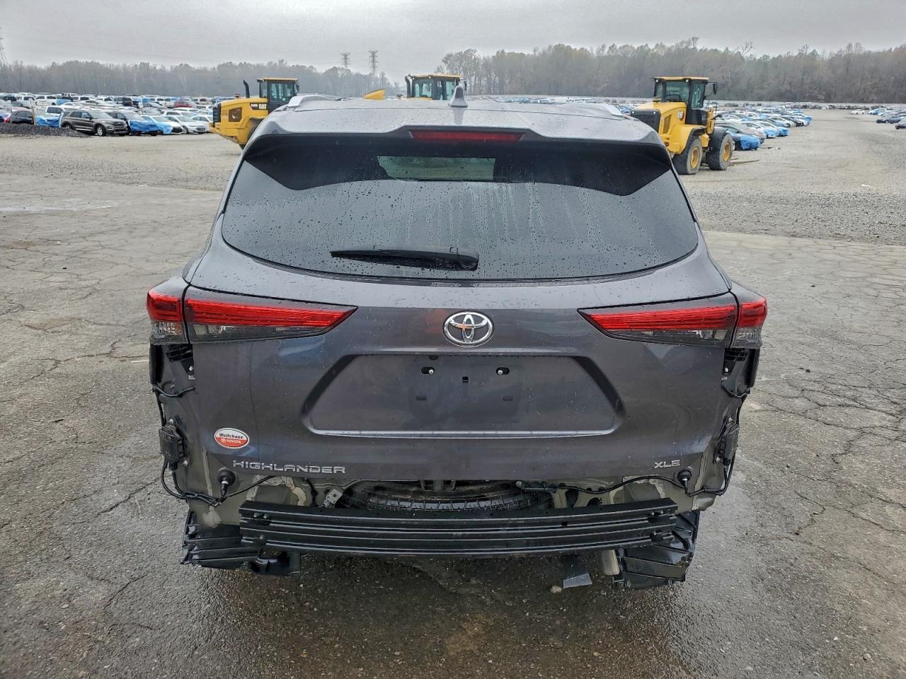 TOYOTA HIGHLANDER XLE