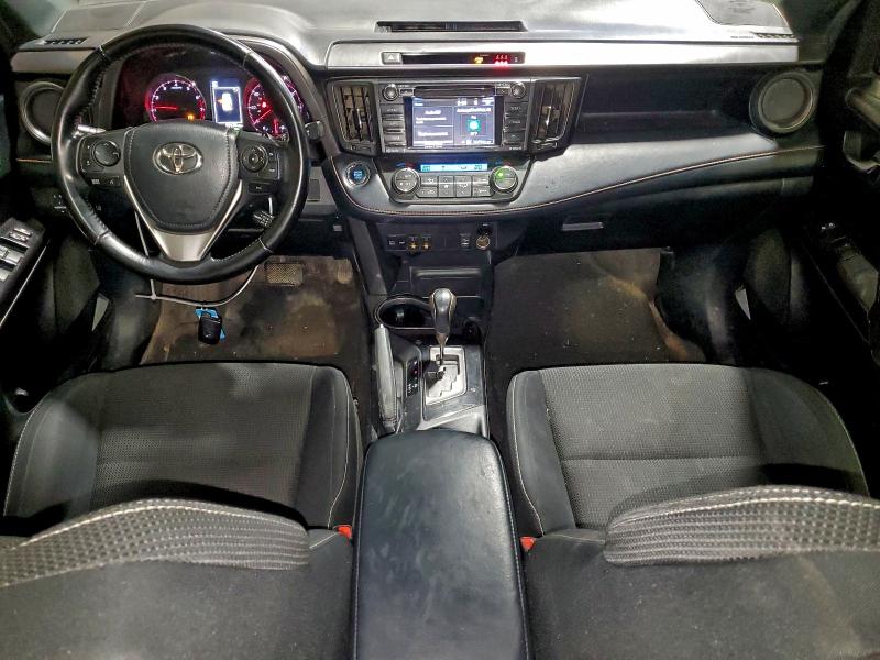 2018 TOYOTA RAV4 SE #3301662666